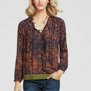 CAbi #101 Snake Print Border Wrap Top Large